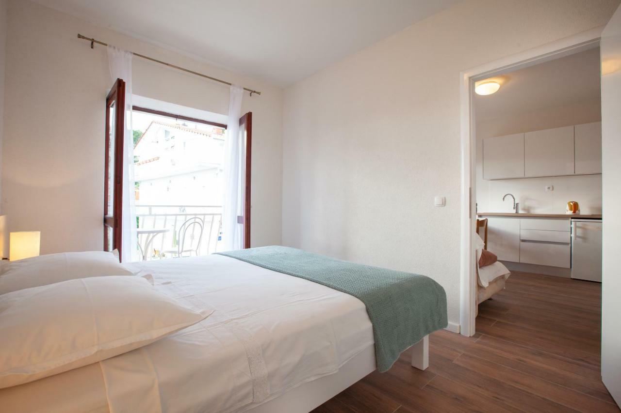 Apartmani Tina Podgora Ngoại thất bức ảnh