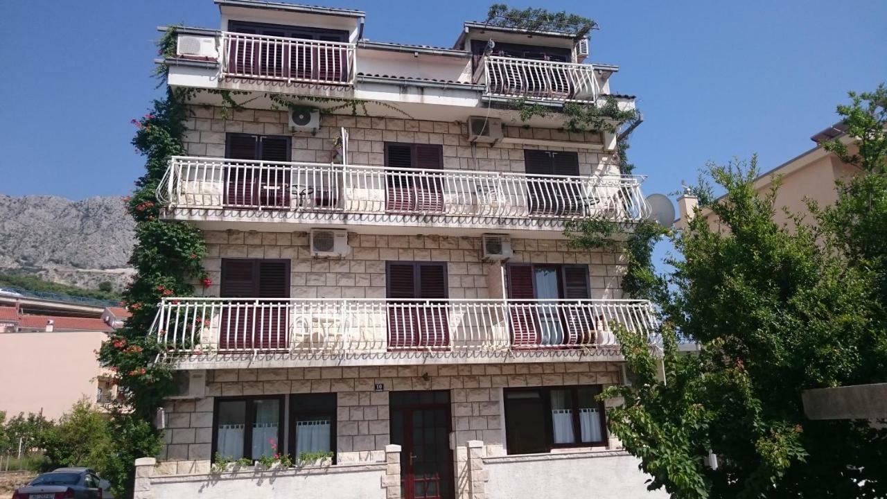 Apartmani Tina Podgora Ngoại thất bức ảnh